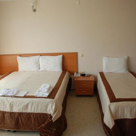 Shila Doert Mevsim Tatil Koyu Hotel Şile Luaran gambar