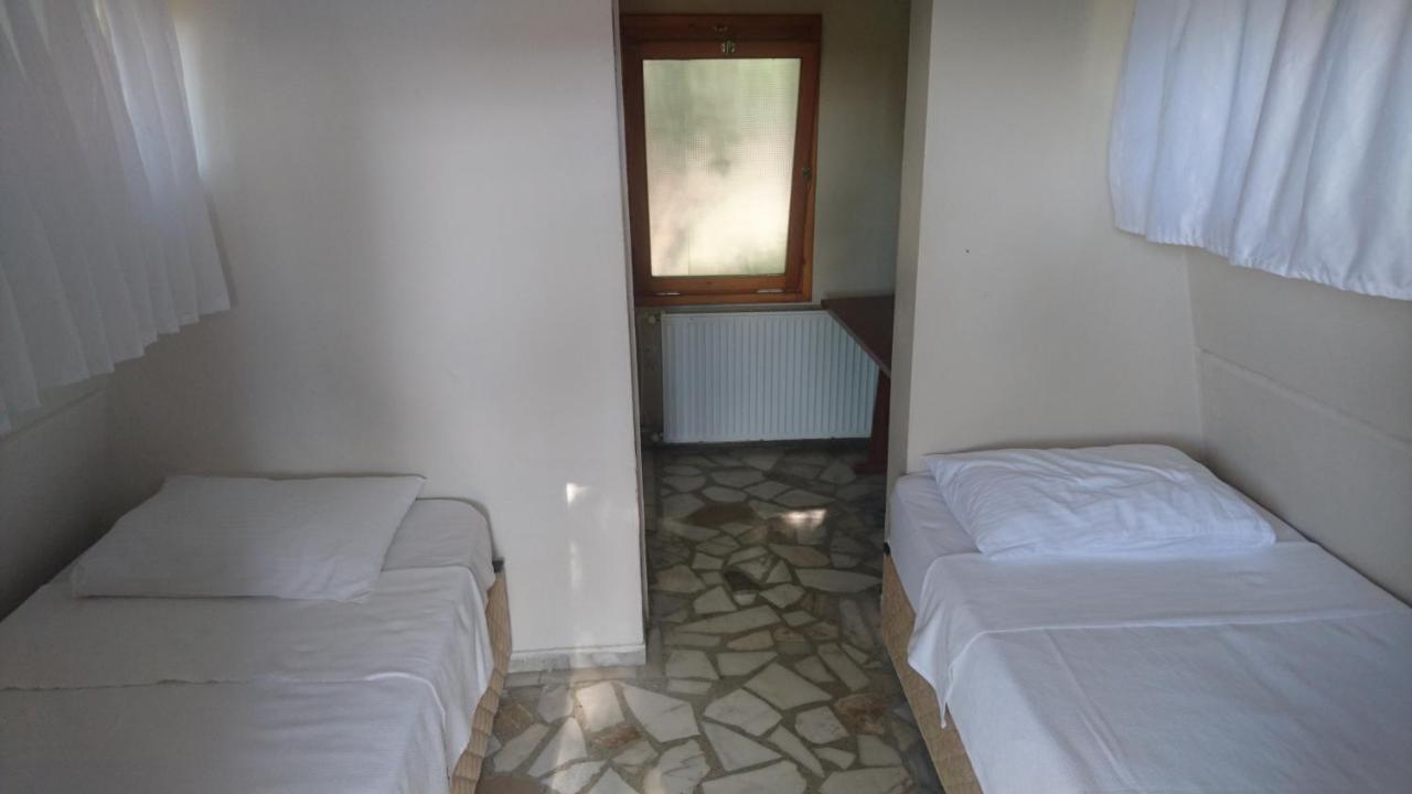 Shila Doert Mevsim Tatil Koyu Hotel Şile Luaran gambar